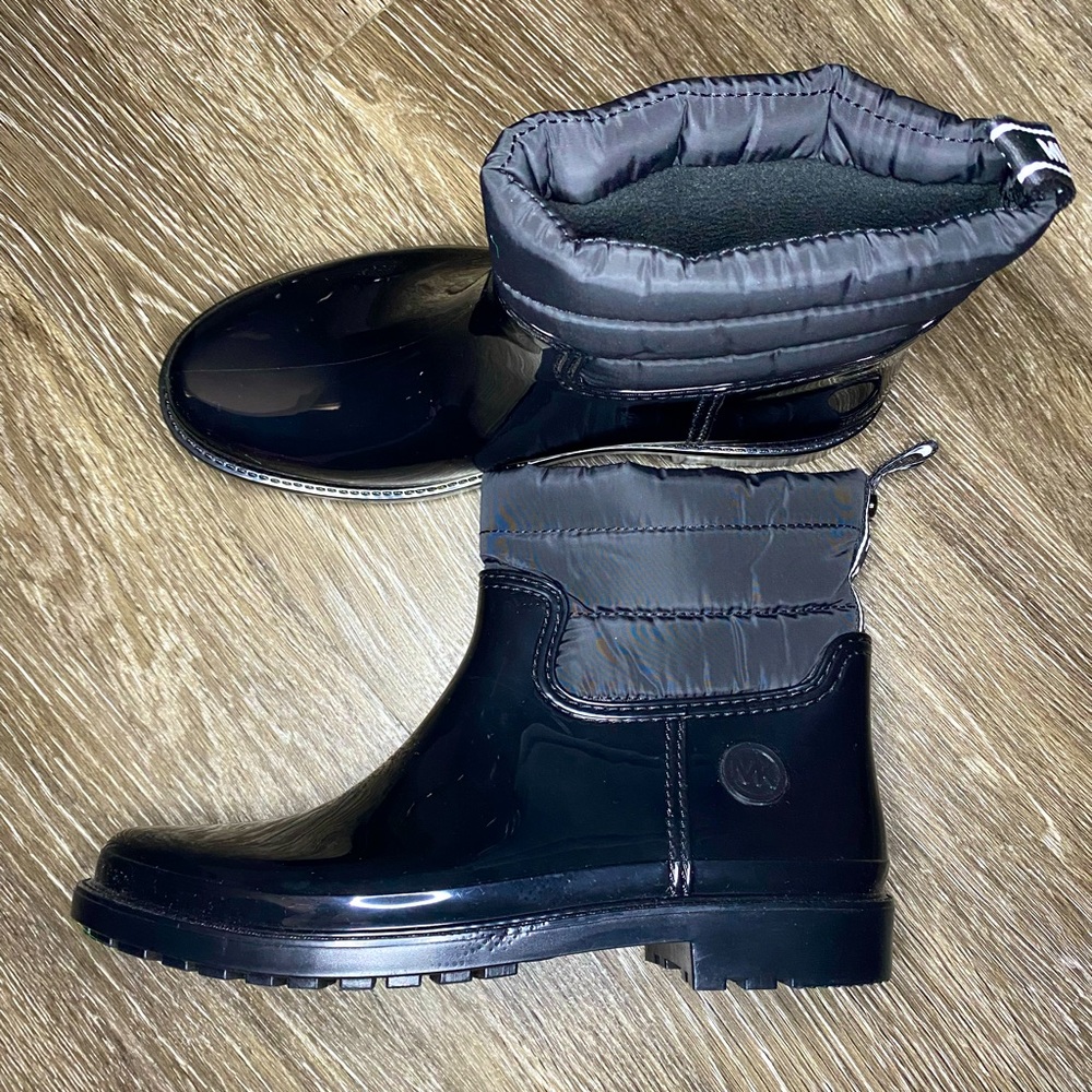 **SOLD** Michael Kors Rain Boots